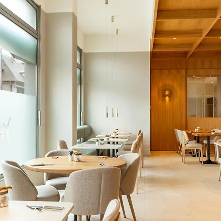 Mercure Centre Unterlinden 4* קולמר