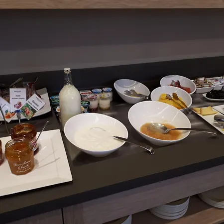 Mercure Centre Unterlinden Готель Кольмар