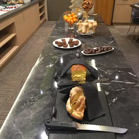 Готель Mercure Centre Unterlinden Кольмар